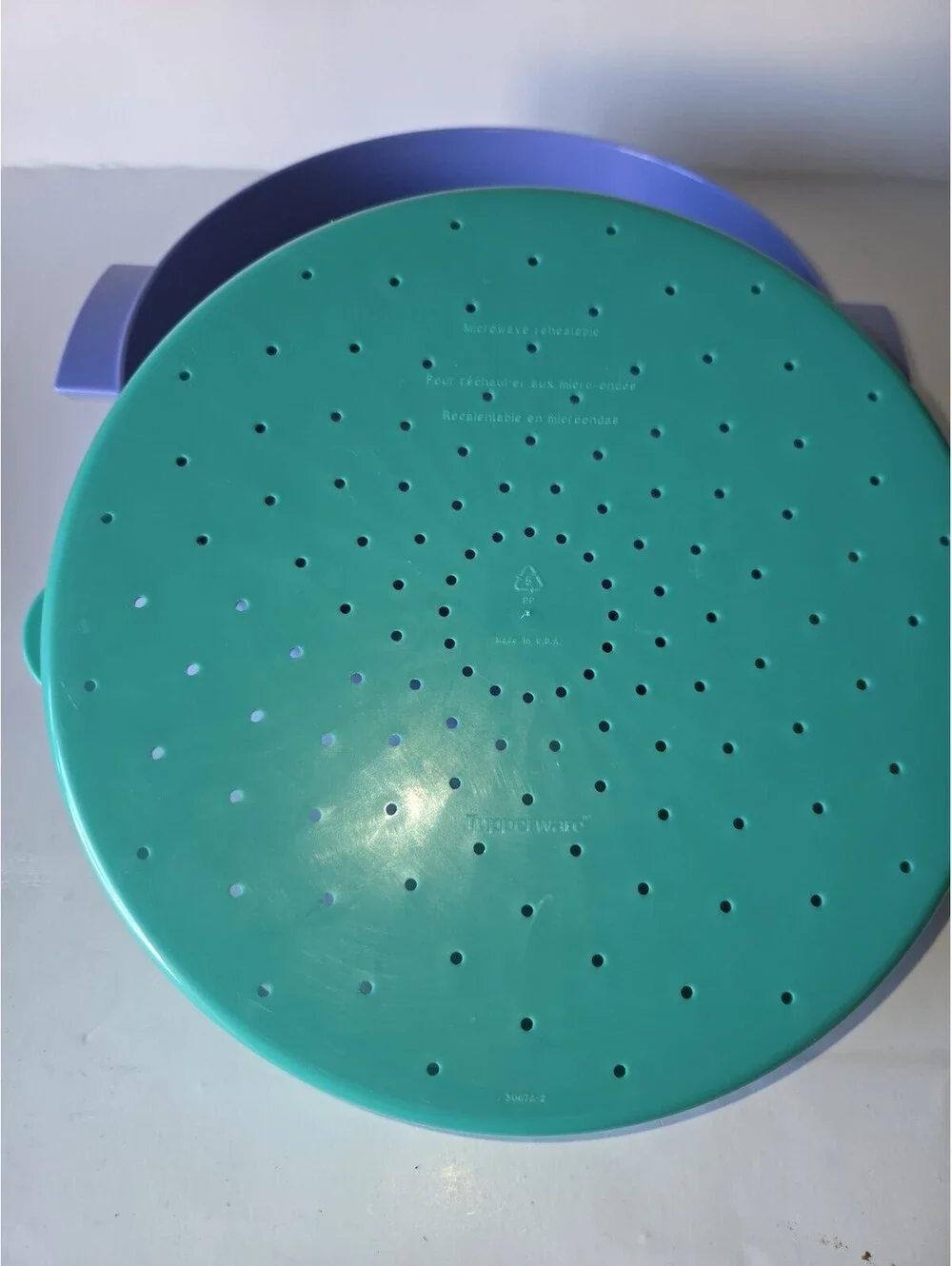 Tupperware looks allmost
